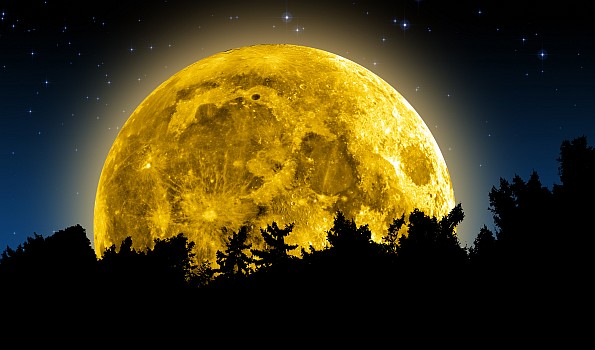 Spln Mesiaca v znamení Kozorožca